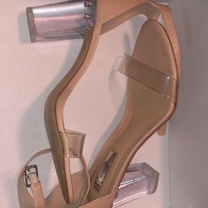 Kivahpowder powder nude heels